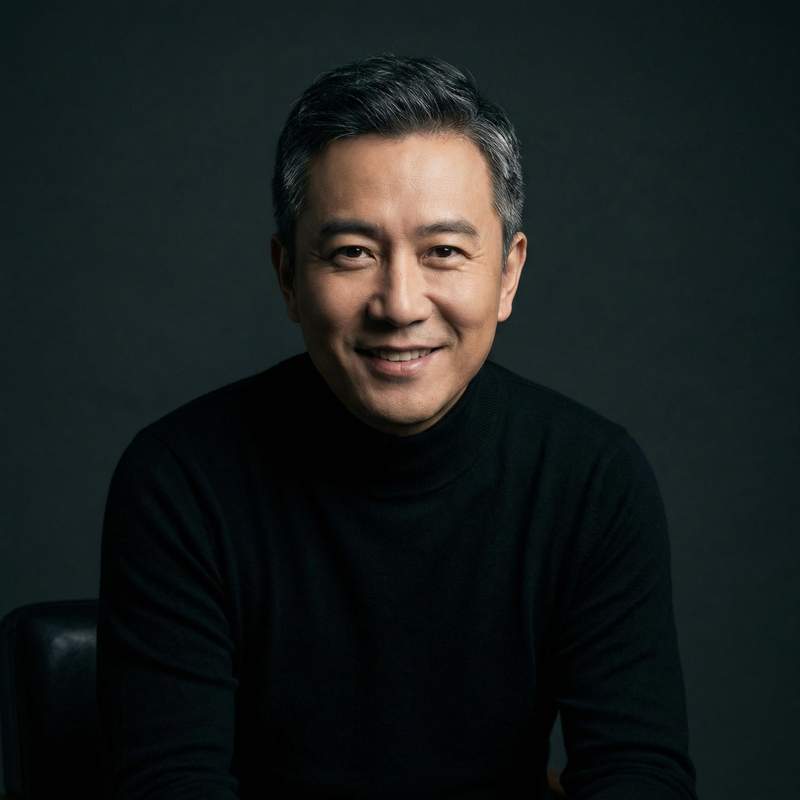 吃瓜热搜首席导演陈锐峰